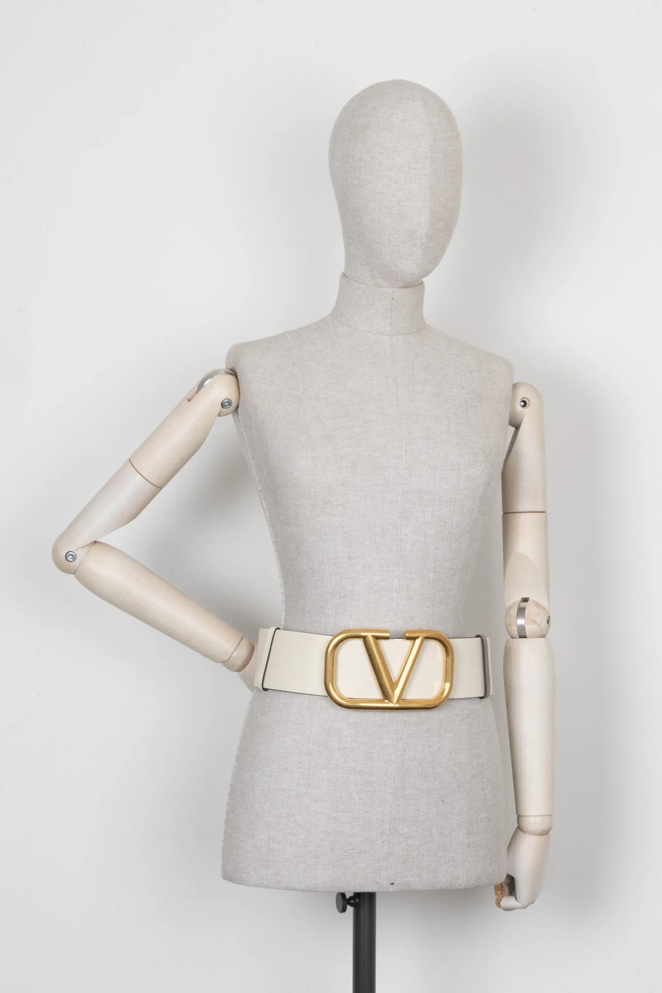 VALENTINO VLogo Waist Belt Ivory Nude
